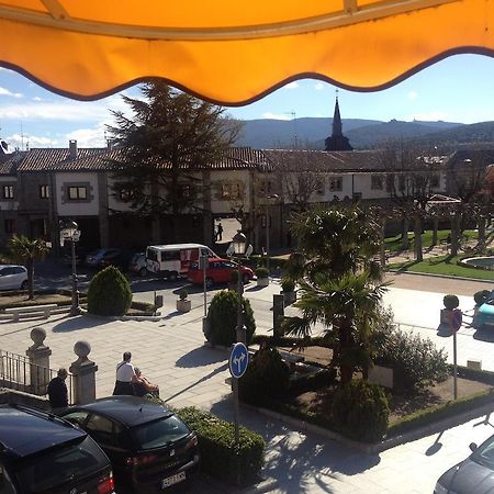 Hostal Gonzalez Guadarrama Eksteriør bilde