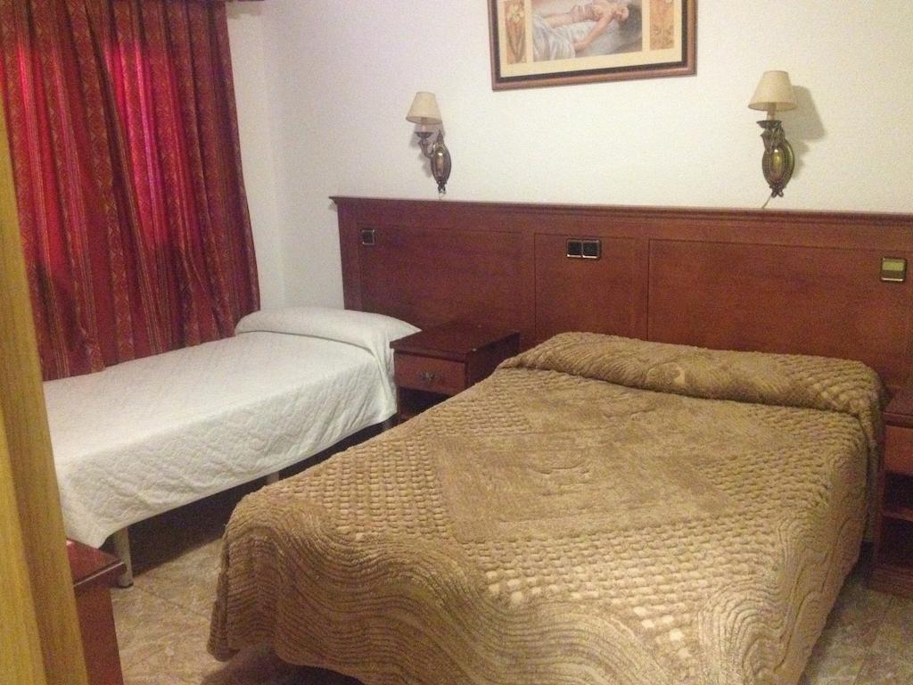 Hostal Gonzalez Guadarrama Rom bilde