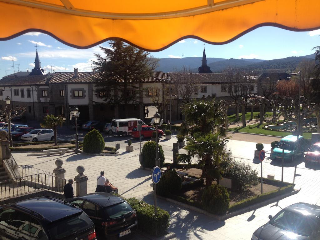 Hostal Gonzalez Guadarrama Eksteriør bilde