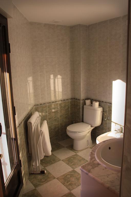 Hostal Gonzalez Guadarrama Rom bilde