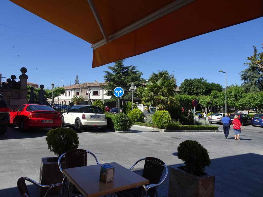 Hostal Gonzalez Guadarrama Eksteriør bilde