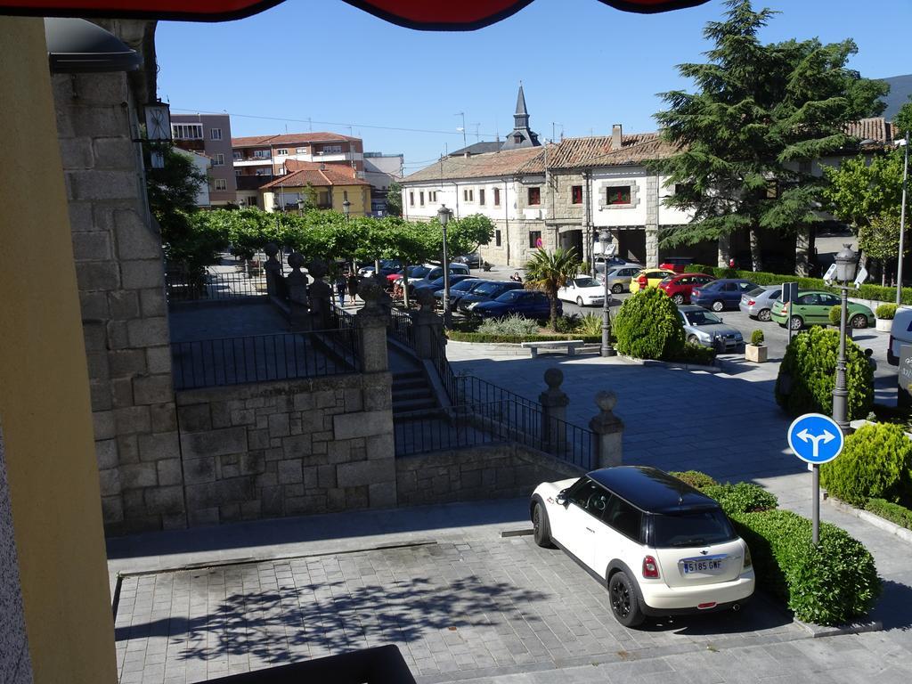 Hostal Gonzalez Guadarrama Eksteriør bilde