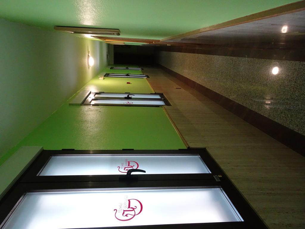 Hostal Gonzalez Guadarrama Eksteriør bilde