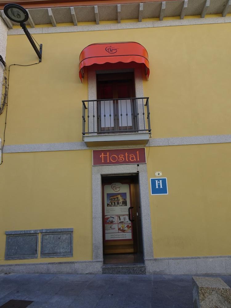 Hostal Gonzalez Guadarrama Eksteriør bilde
